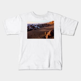 Seashore With Diving Helmet Kids T-Shirt